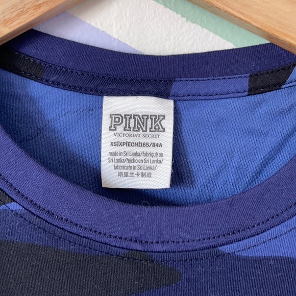 VS PINK camo long sleeve - Picture 3 of 3